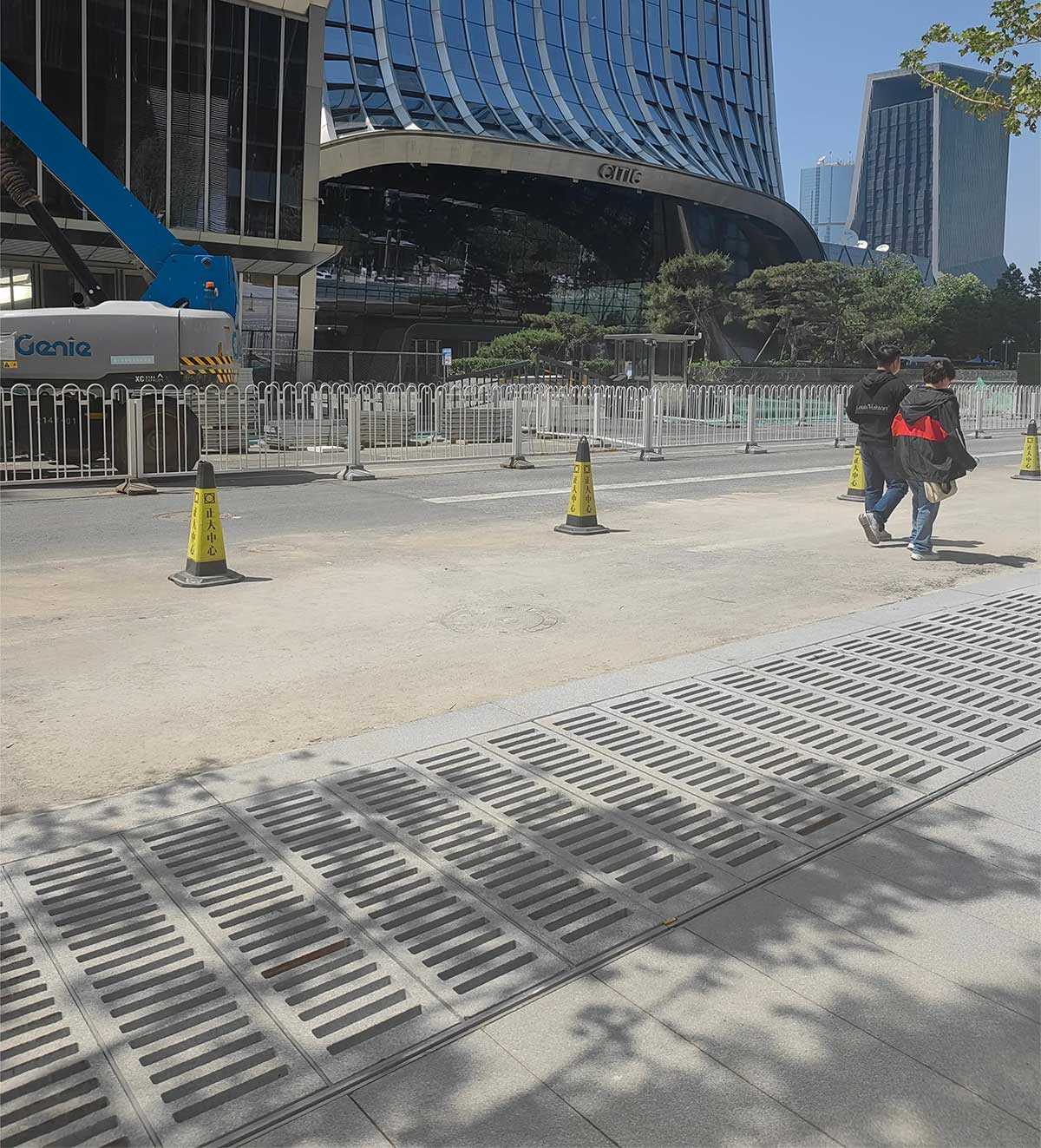 北京国贸鲁灰石材地铺